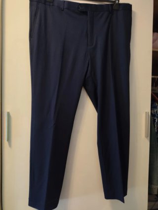 Traje de hombre azul