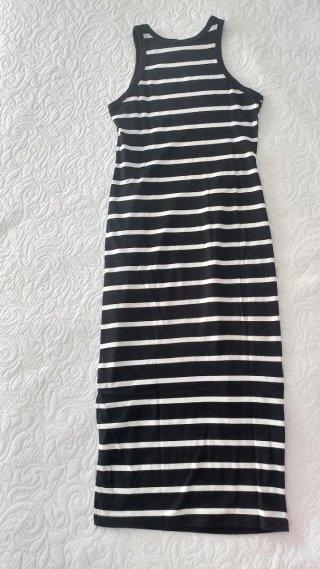 Lote Shein Talla S: Vestido y 2 Tops