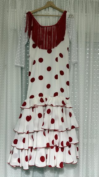 Traje Flamenca Blanco Lunares Rojos