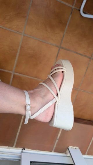 Sandalias Beige Verano Cómodas