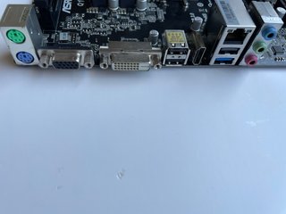 Placa Base ASRock Q1900M