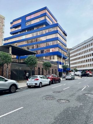 Local comercial en venta en San Pedro de Deusto-La Ribera en Bilbao