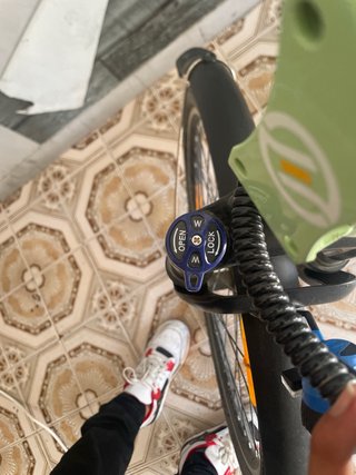 Bicicleta Eléctrica Eskute no tengo el cargador