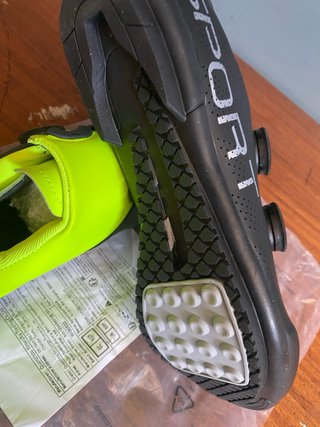 Zapatos Ciclismo Negro/Neón Talla 42 y 43