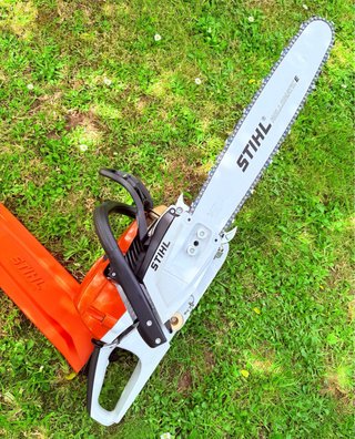 ESTRENAR Motosierra Stihl MS 261 C