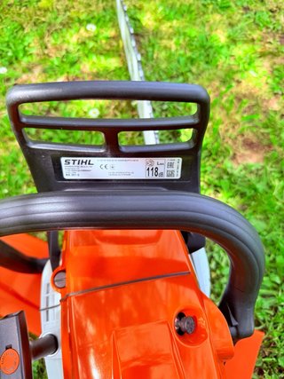 ESTRENAR Motosierra Stihl MS 261 C