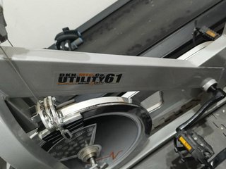 Máquina Elíptica BH Fitness