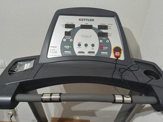 Máquina Elíptica BH Fitness