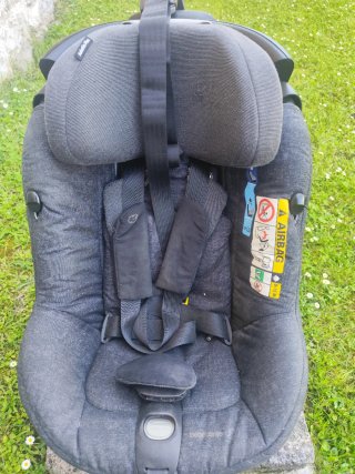 Seggiolino auto girevole