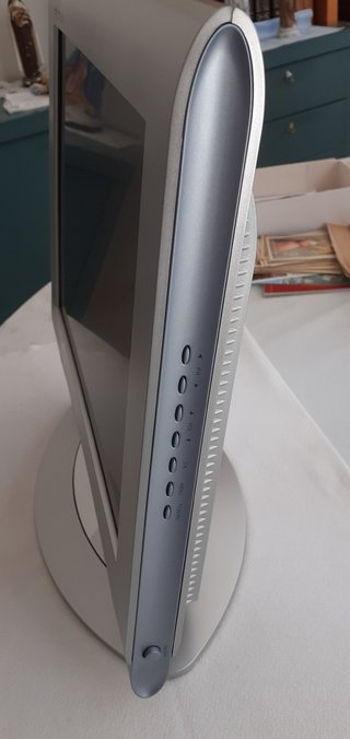 Televisione colori Lcd LG Flatron