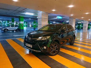 Toyota RAV4 2015