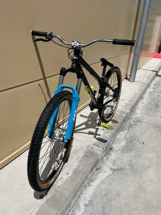 Bicicleta Saracen Dirt Jump / Pumptrack