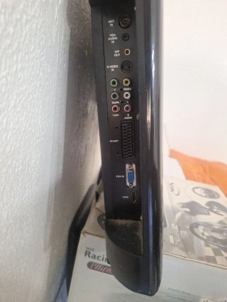 Nordmende TV LCD 22 N223LD .no tengo mando f