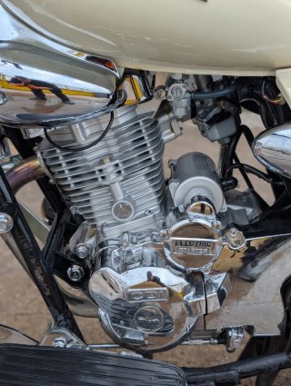 Keeway 125 Cruiser Beige Manual