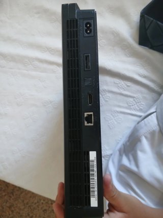 Consola PS3 Slim Negra + Mando + Juegos