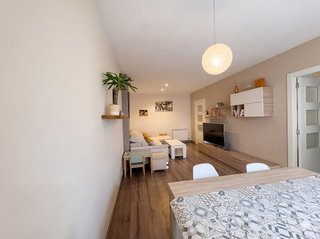 Piso en venta en Eixample Nord – La Devesa en Girona