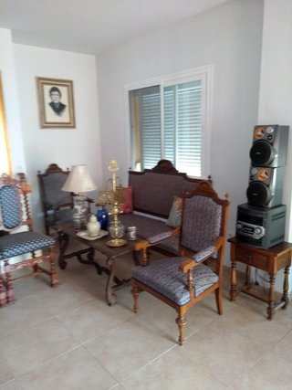 Muebles antiguos de madera de cerezo