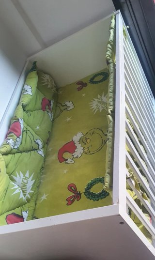Cuna bebé blanca con cajones