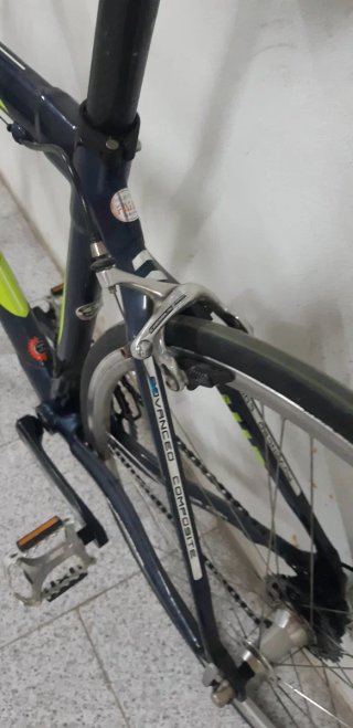 Bici da strada Merida Carbono