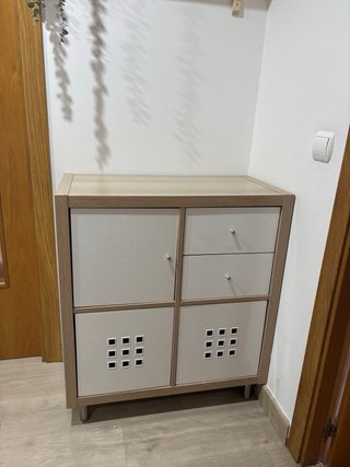 Mueble de entrada con 4 espacios