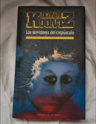Los servidores del crepúsculo