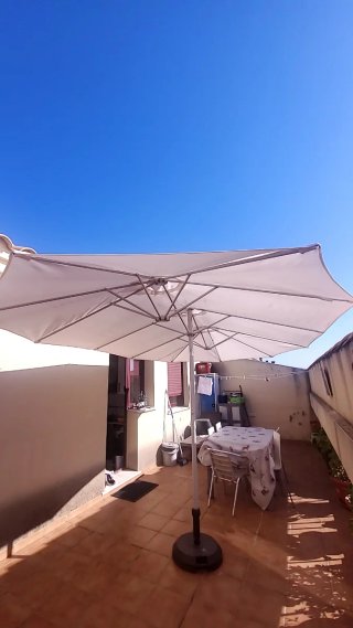 Sombrilla terraza grande 4,40x2,70