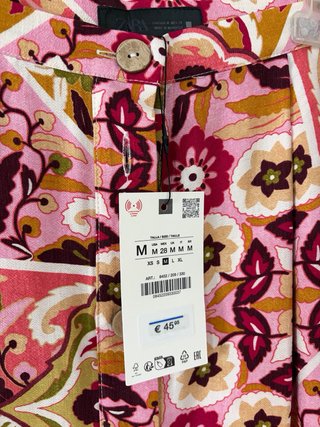 Conjunto Zara Top y Falda Estampada