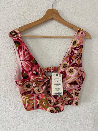 Conjunto Zara Top y Falda Estampada