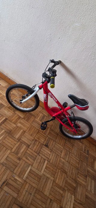 Bicicleta infantil 16 B-PRO Roja