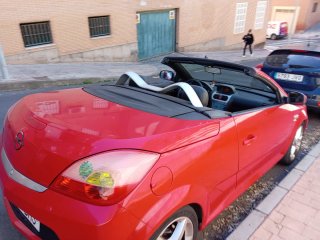 Opel Tigra 2005