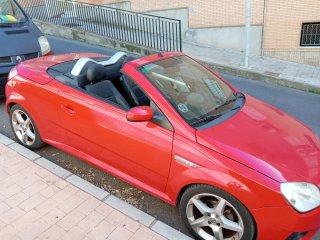 Opel Tigra 2005