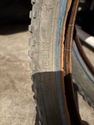 Neumáticos Michelin BiB Cross