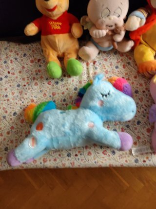 Lote Peluches Bebé: Winnie Pooh, Unicornio, Hipoca