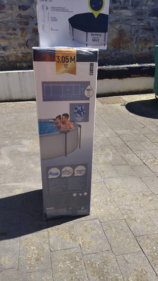 Piscina Bestway Steel Pro MAX + Tapa