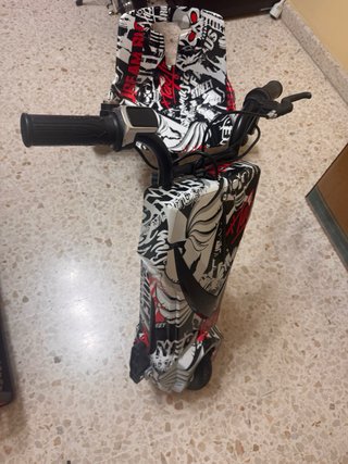 Triciclo Drift Scooter Eléctrico