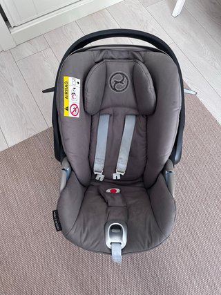 Cybex Cloud Z i-size Silla + Base Z
