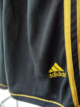 Pantalones cortos Adidas Real Madrid Negro/Dorado