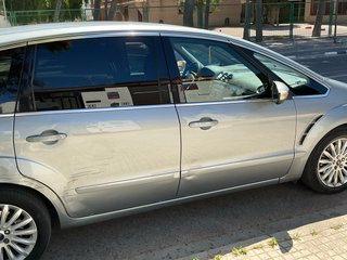 Ford S-MAX 2010