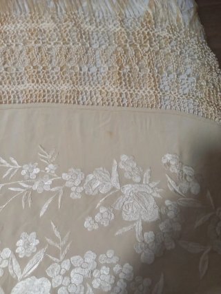 Manton de Manila Beige