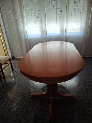 Mesa de comedor de madera extensible