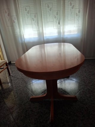 Mesa de comedor de madera extensible