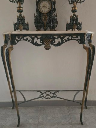 Consola antigua hierro forjado y mármol