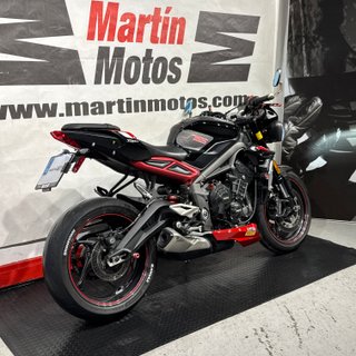 TRIUMPH STREET TRIPLE R