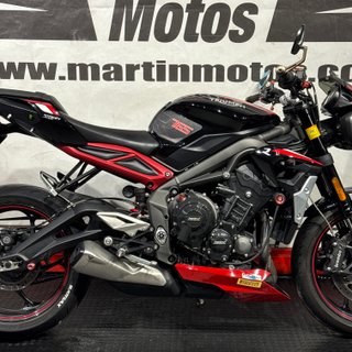 TRIUMPH STREET TRIPLE R