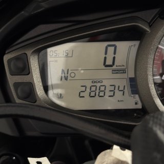 TRIUMPH STREET TRIPLE R