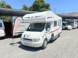 Autocaravana 5m con garaje
