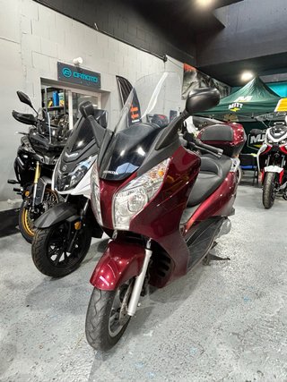 Honda S-Wing 125 Rojo