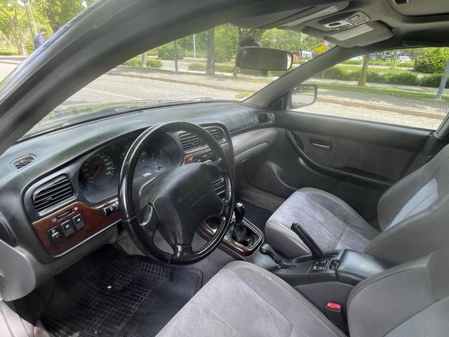 Subaru Legacy 2002