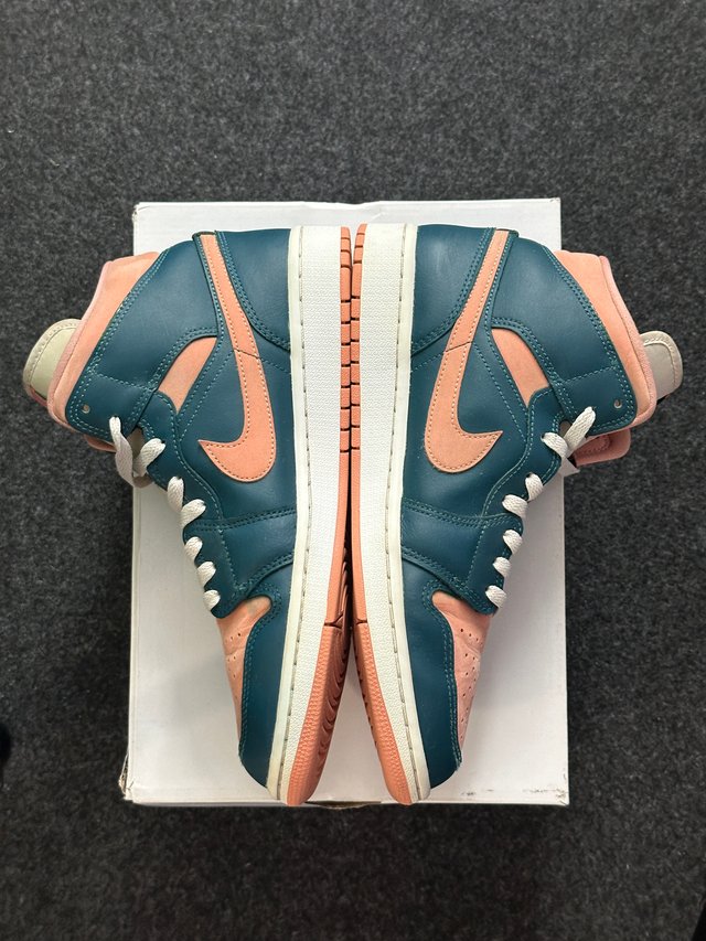Nike Jordan 1 Mid 42 Verde Foglia