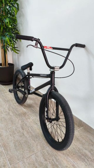 Bicicleta BMX Flybikes